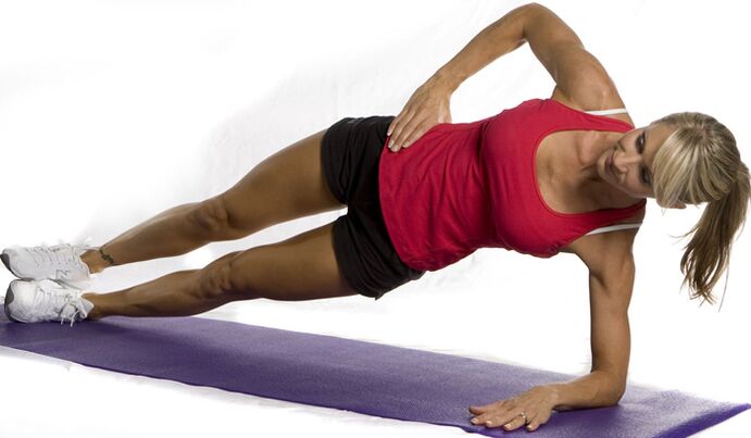 Side plank – cvik na zeštíhlení břicha a boků